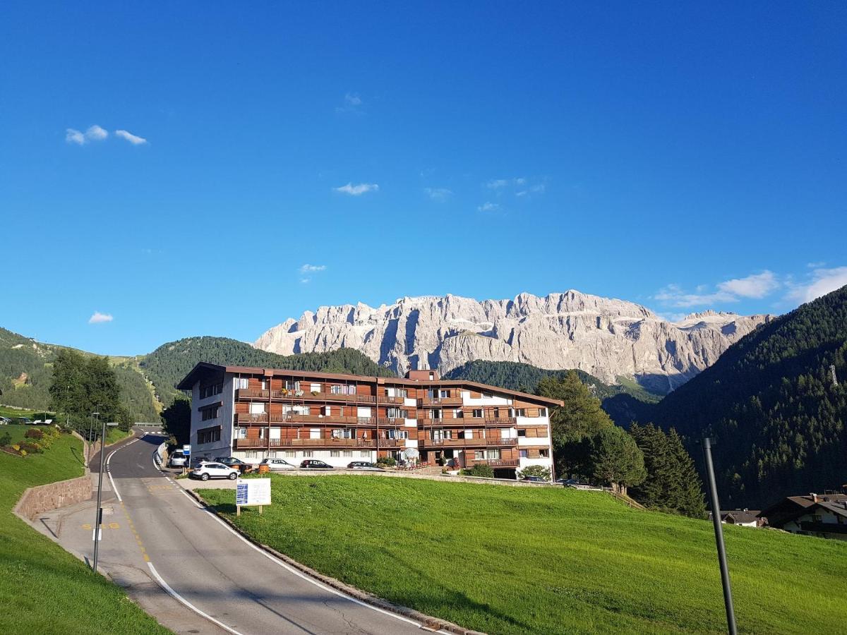Appartamento Dolomiti Selva di Val Gardena Kültér fotó